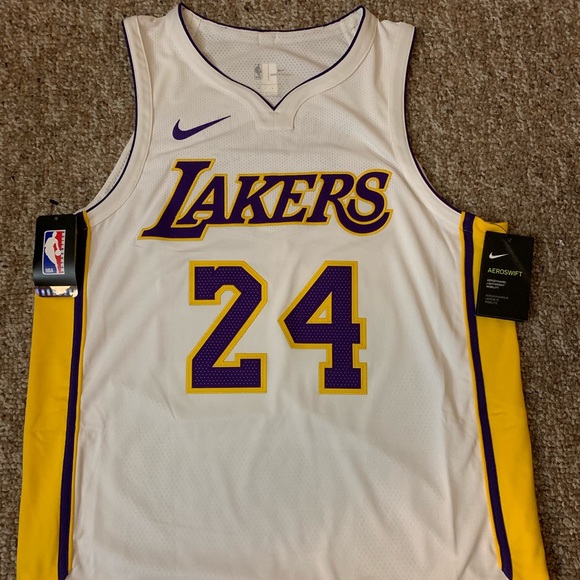 kobe bryant jersey white 24